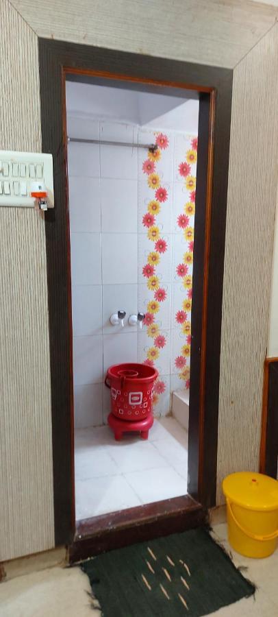 Sai Raghunandan Guest House Shirdi Eksteriør bilde